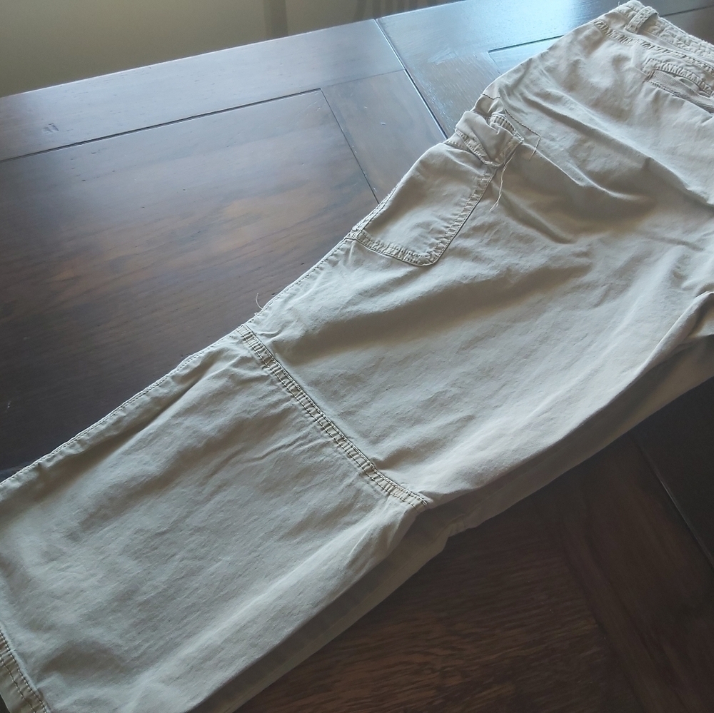 NEW SONOMA PANTS/ CAPRIS// B2B